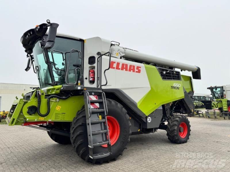 CLAAS TRION 650 Combine Harvesters