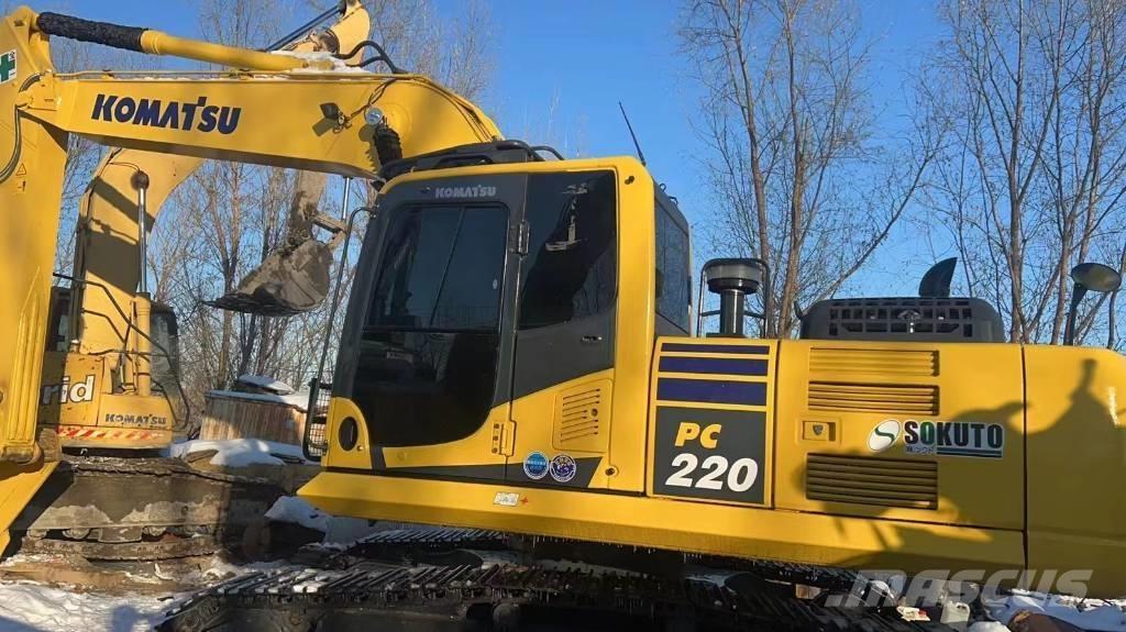 Komatsu PC 220-8 Crawler Excavators