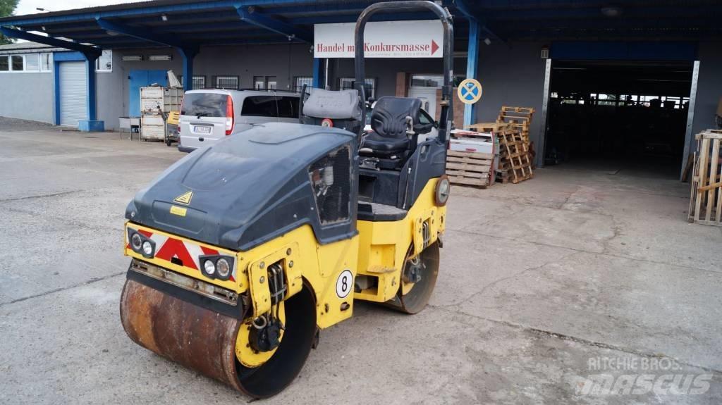 Bomag BW 100 AD-5 Twin drum rollers