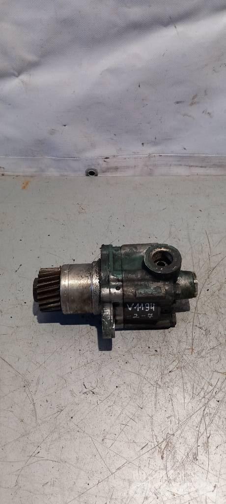 Volvo FH 12    2105480 Hydraulics