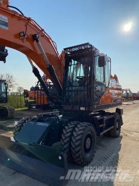 Doosan DX 210 W Wheeled Excavators