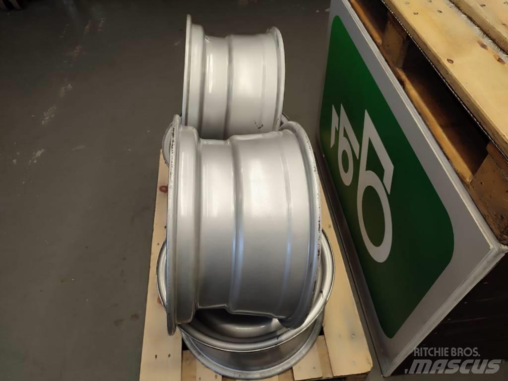 Merlo rim 11X20 Tires, wheels and rims