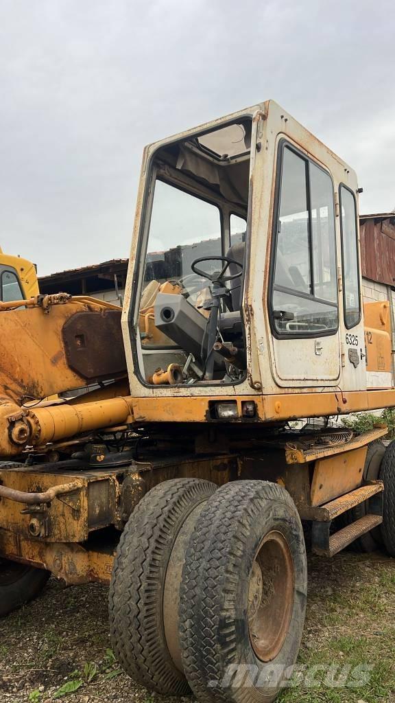 Liebherr 912 Hydraulics