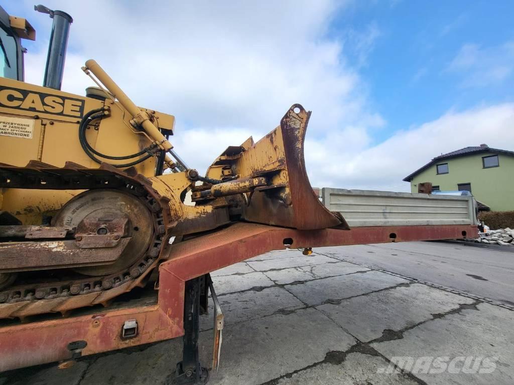 CASE 1550 E Crawler dozers