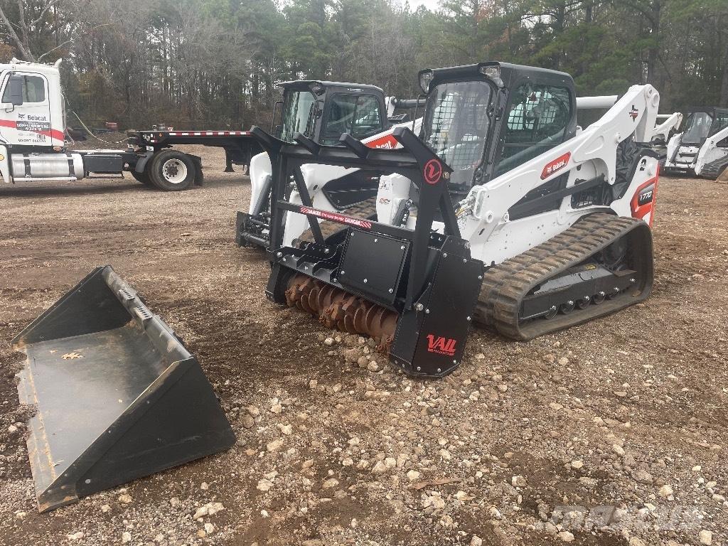 Bobcat T770 Skid Steer Loaders