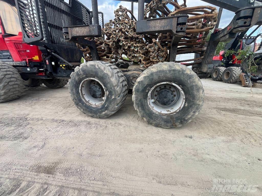 Komatsu 895 Forwarders