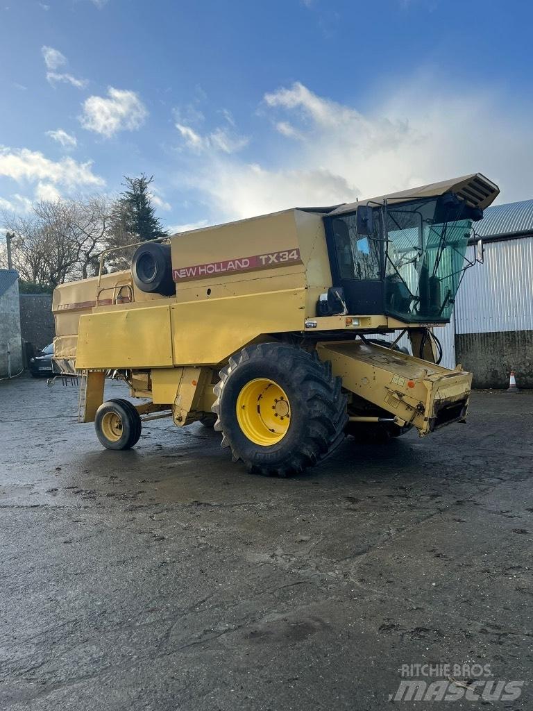 New Holland Tx34 Combine Harvesters