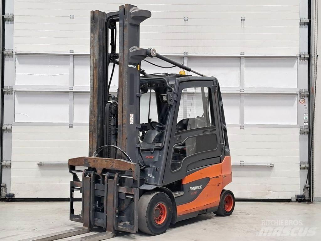 Linde E25-01 Electric Forklifts