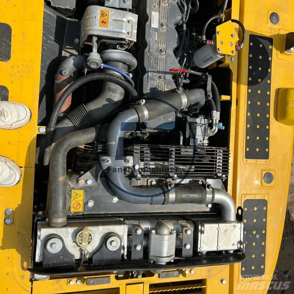 Komatsu PC 200 Crawler Excavators