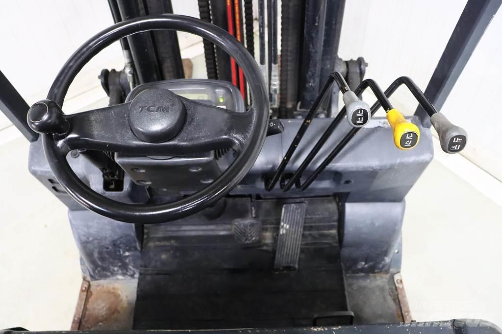 TCM FB25-7 Electric Forklifts
