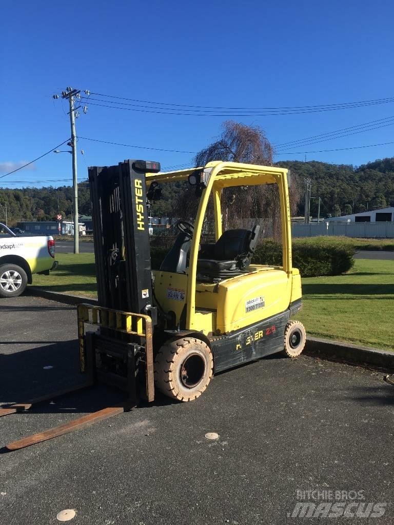 Hyster J2.5XN Electric Forklifts