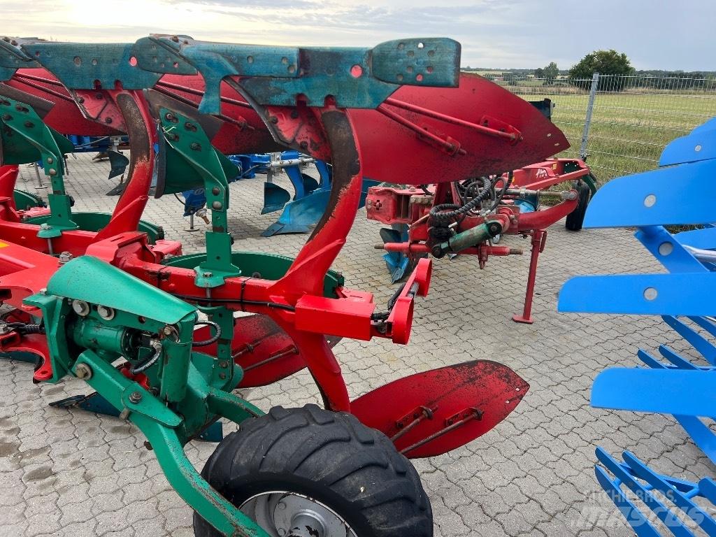 Kverneland 2500S Reversible ploughs