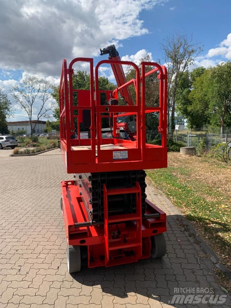 Manitou 120SE Scissor Lifts