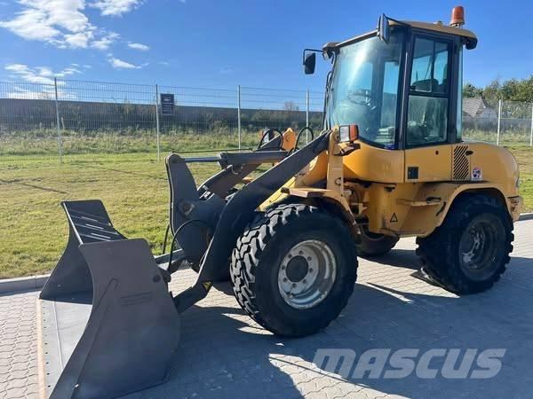 Volvo L 30 B Wheel Loaders