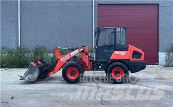 Kubota R065 Wheel Loaders
