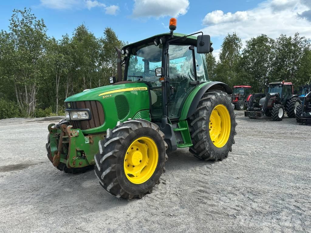 John Deere 5100 R Tractors