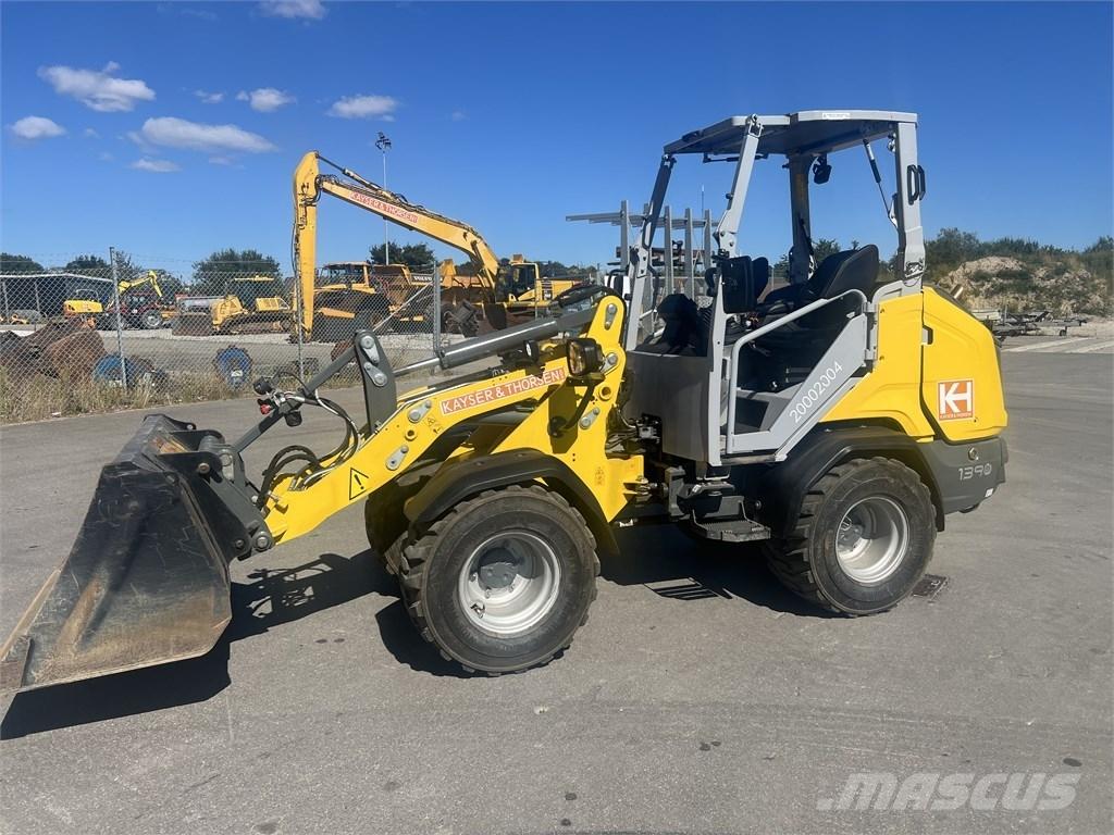 Weidemann 1390 Mini Loader