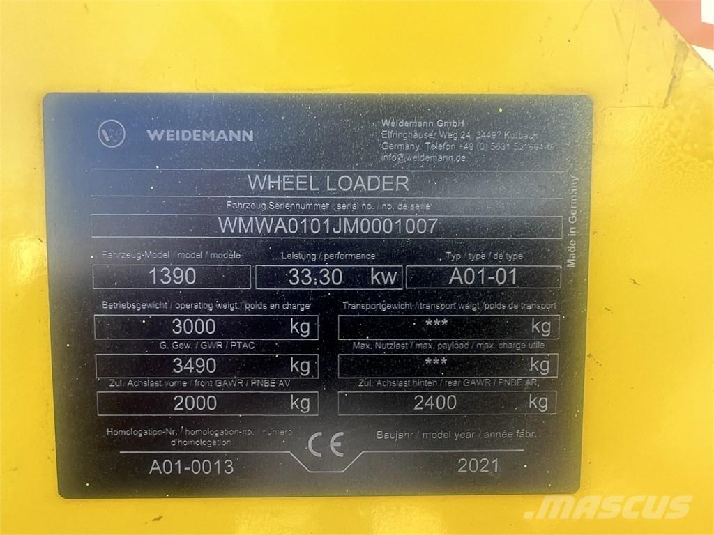 Weidemann 1390 Mini Loader