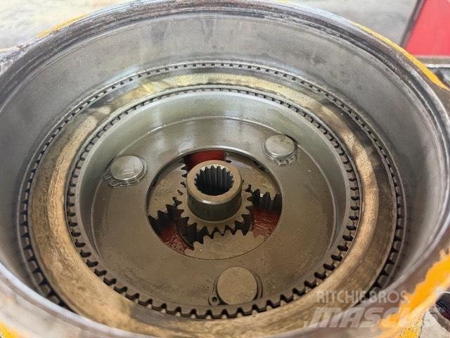 Liebherr sat 225 Transmission