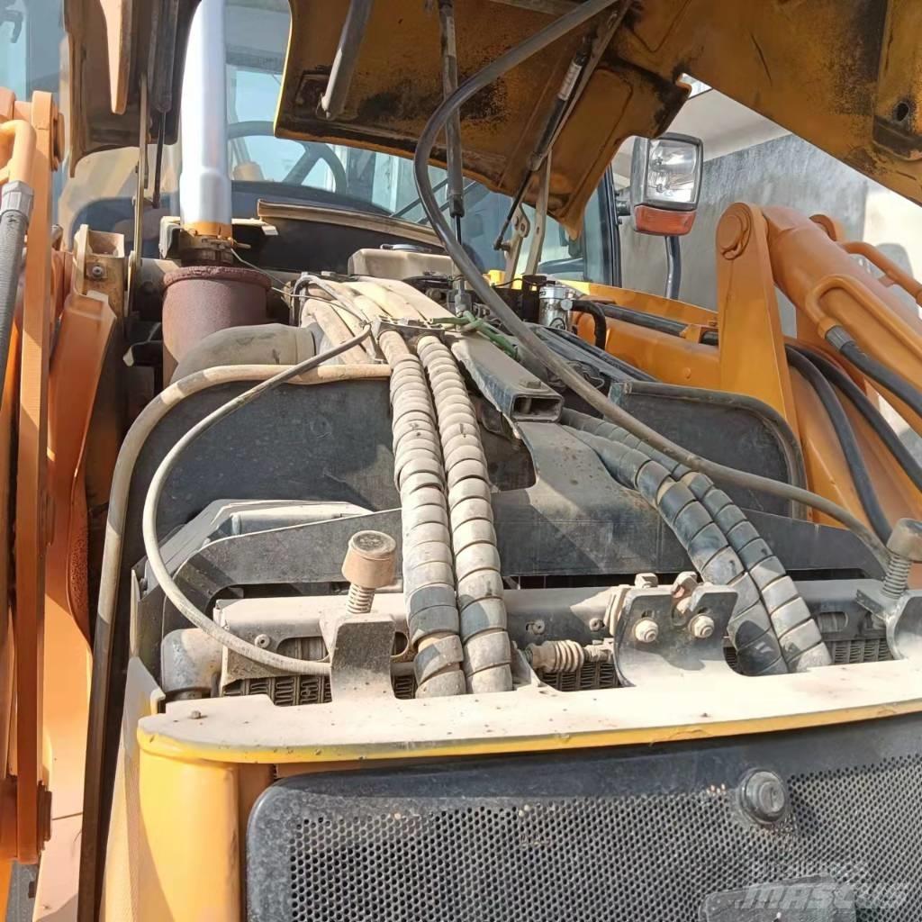 JCB 3CX Backhoe Loaders