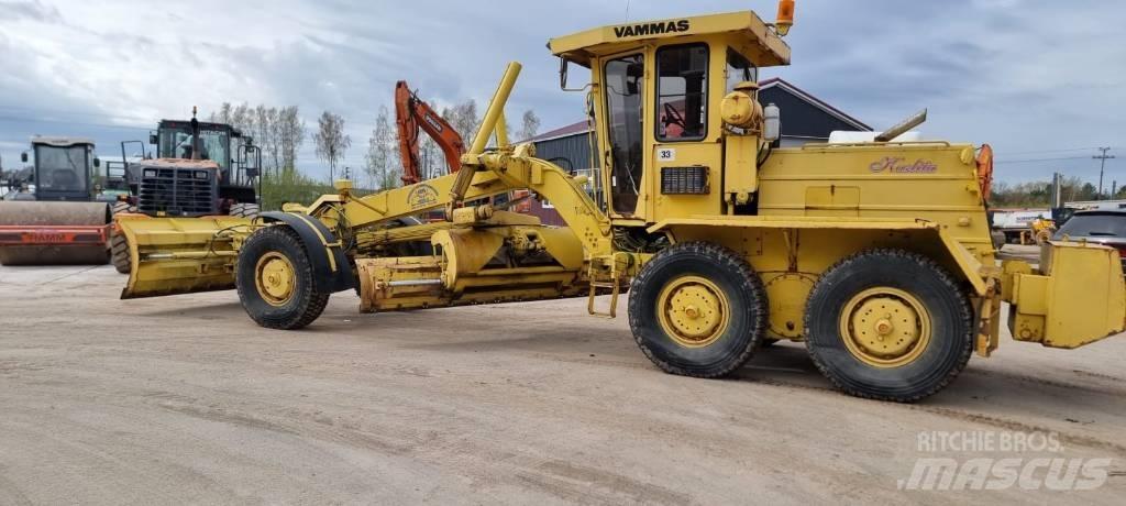 Vammas 260 Motor Graders