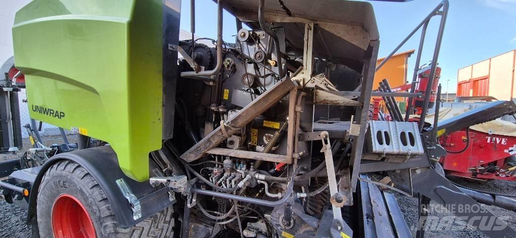 CLAAS 455 Uniwrap Round Balers