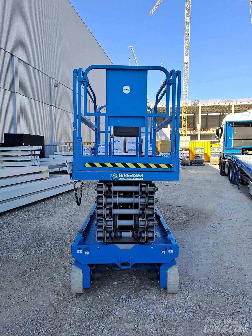 Genie GS 4047 Scissor Lifts
