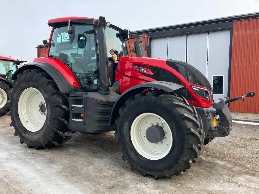 Valtra T234D Tractors