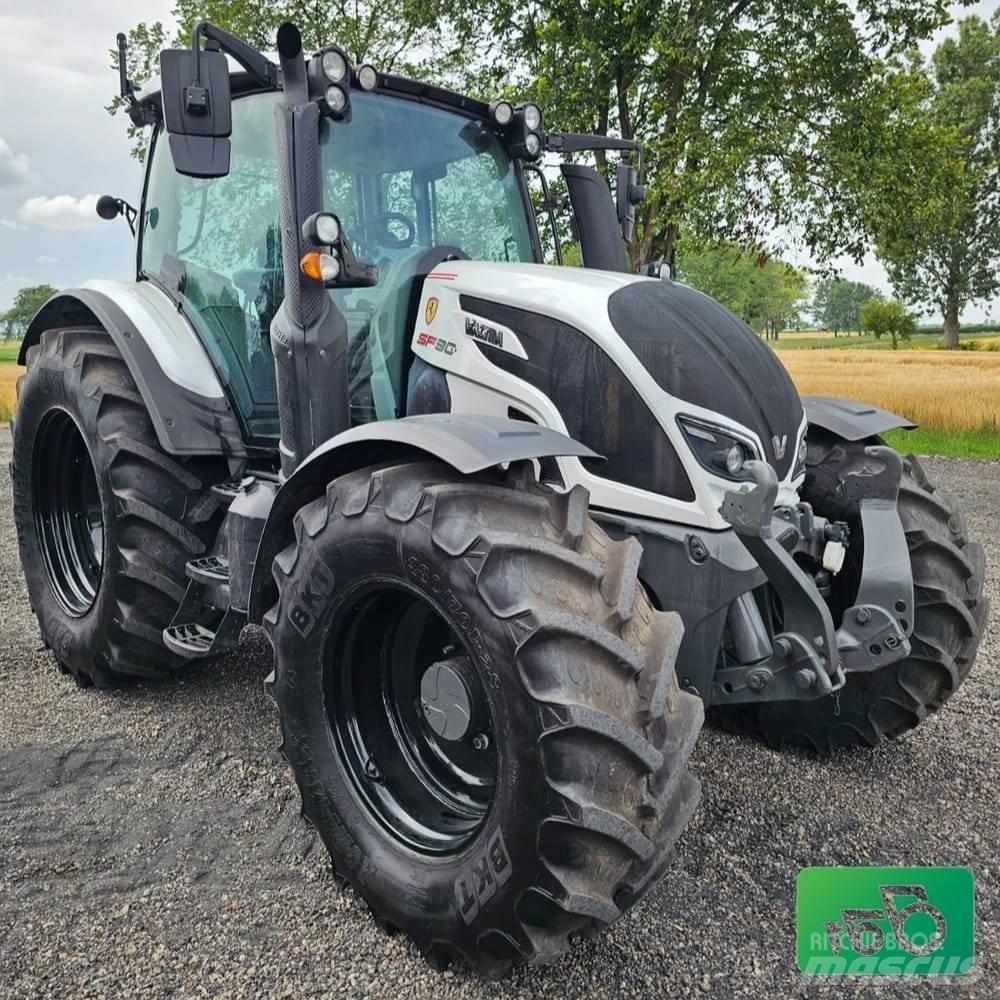 Valtra N174 Tractors