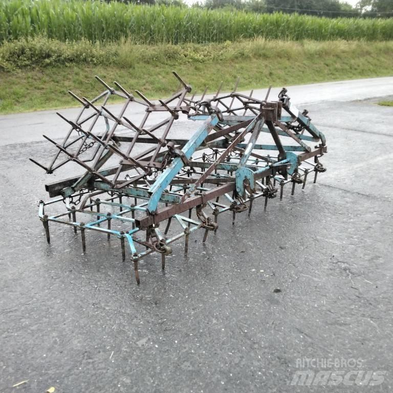 Religieux PORTE 5M Harrows