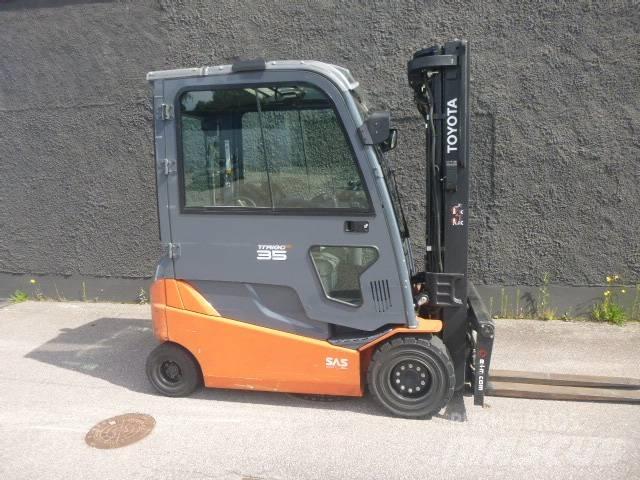Toyota 8 FBMT 35 Electric Forklifts