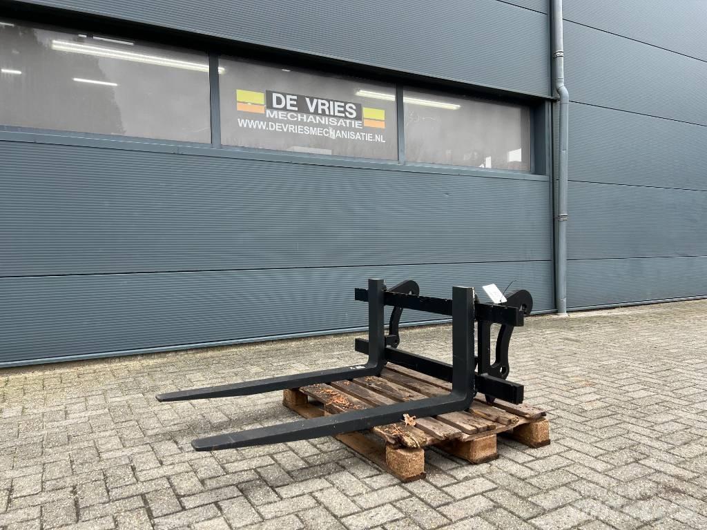 VTM VE1345 Front Loader Accessories