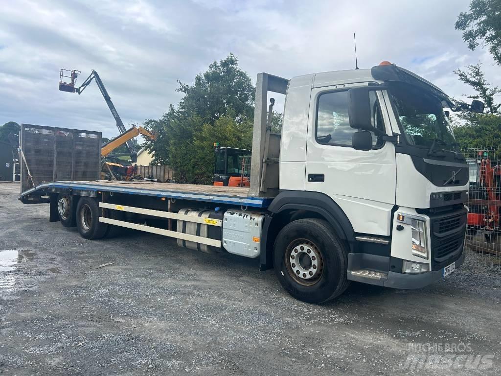Volvo FM 11 330 Cab & Chassis Trucks