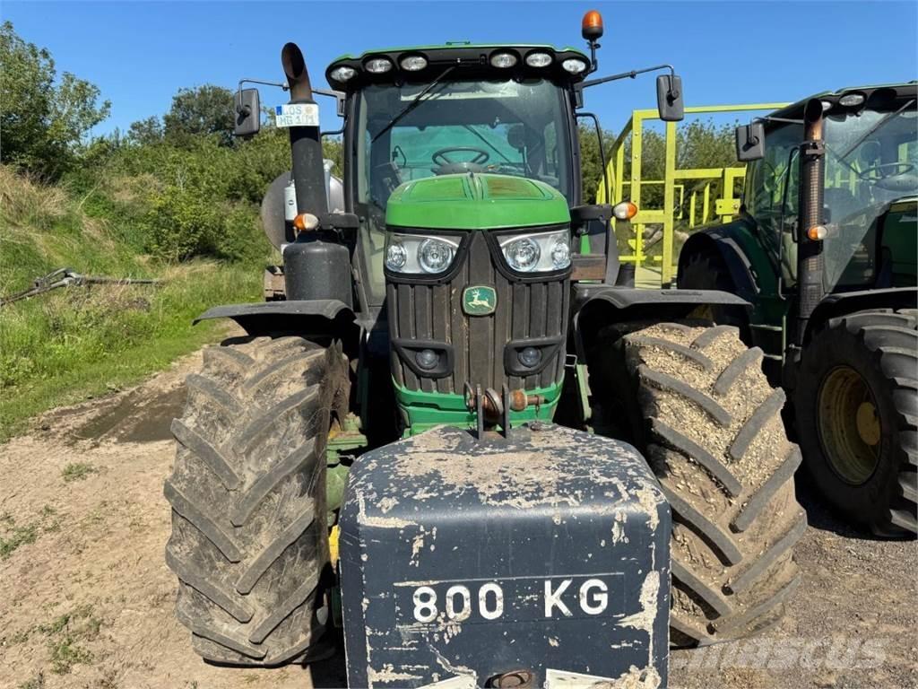 John Deere 6215 R Tractors