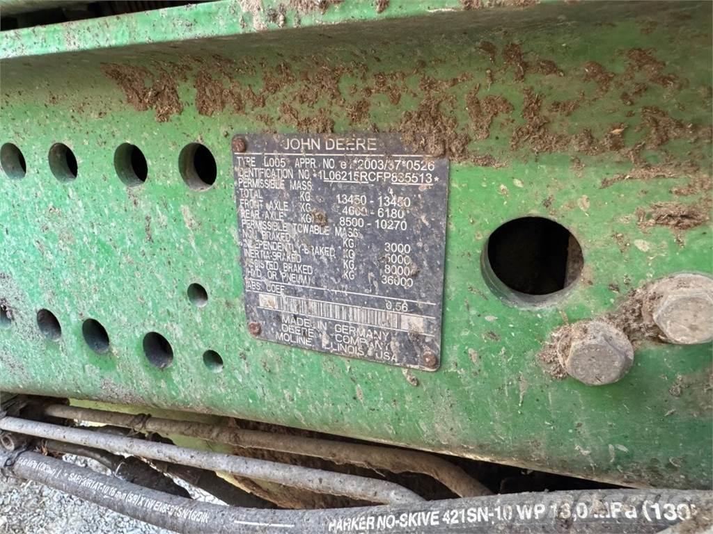 John Deere 6215 R Tractors
