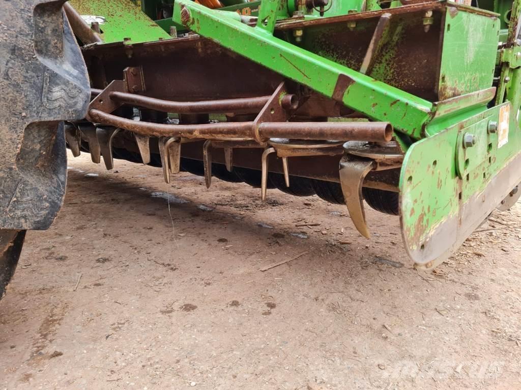 Amazone AD P 402 Farm Drills