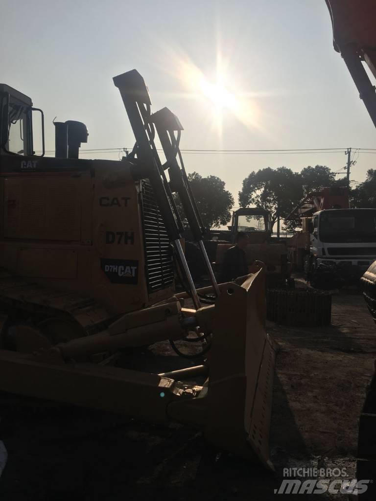 CAT D 7  H Crawler dozers