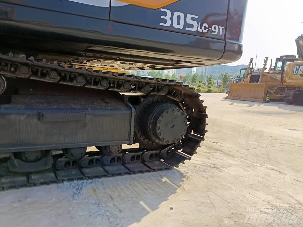 Hyundai 305 LC-9T Crawler Excavators