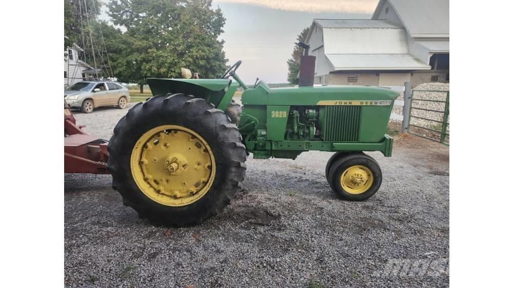 John Deere 3020 Tractors