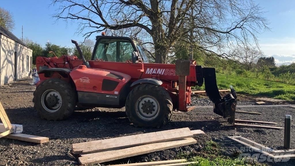 Manitou MT1335 SL Telescopic Handlers