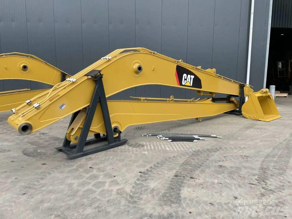 CAT 320D 15m Set Backhoes