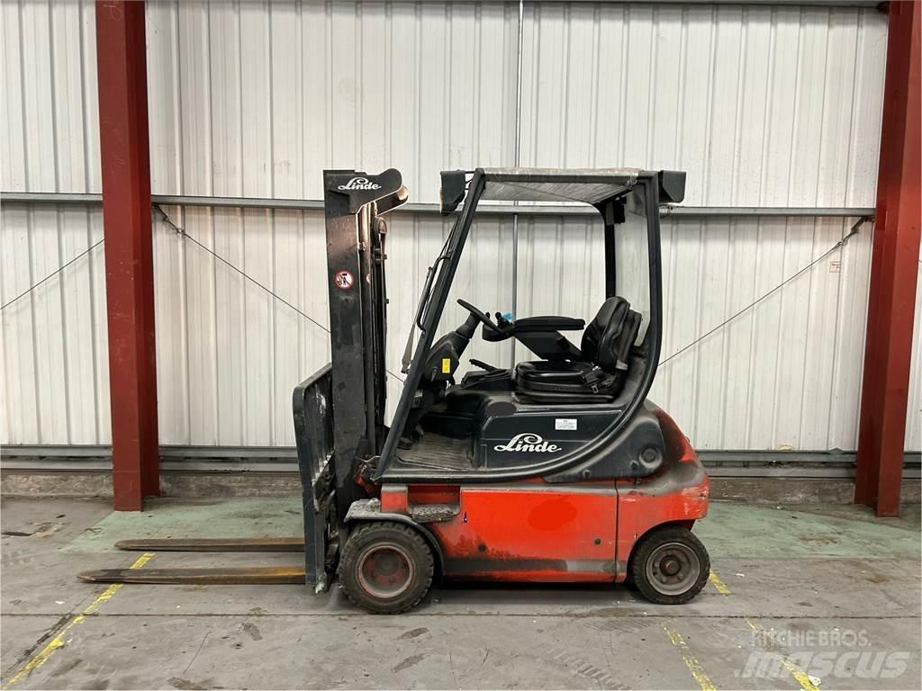 Linde E18P-02 Electric Forklifts