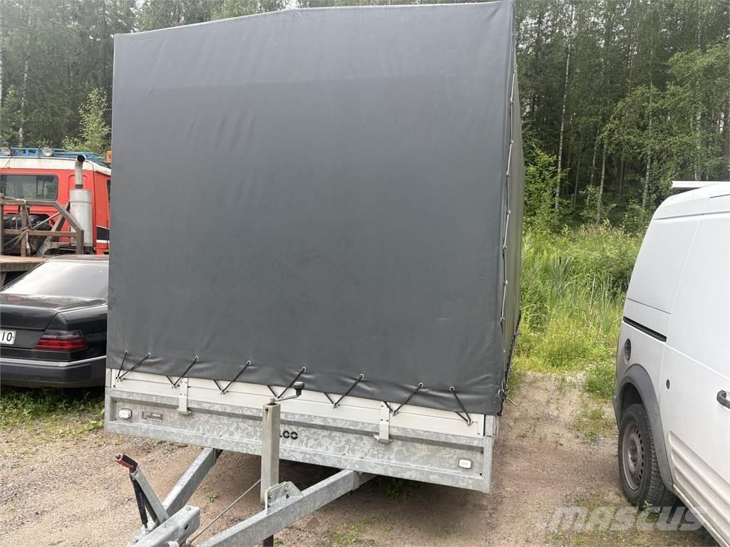Hulco Medax Curtain Side Trailers
