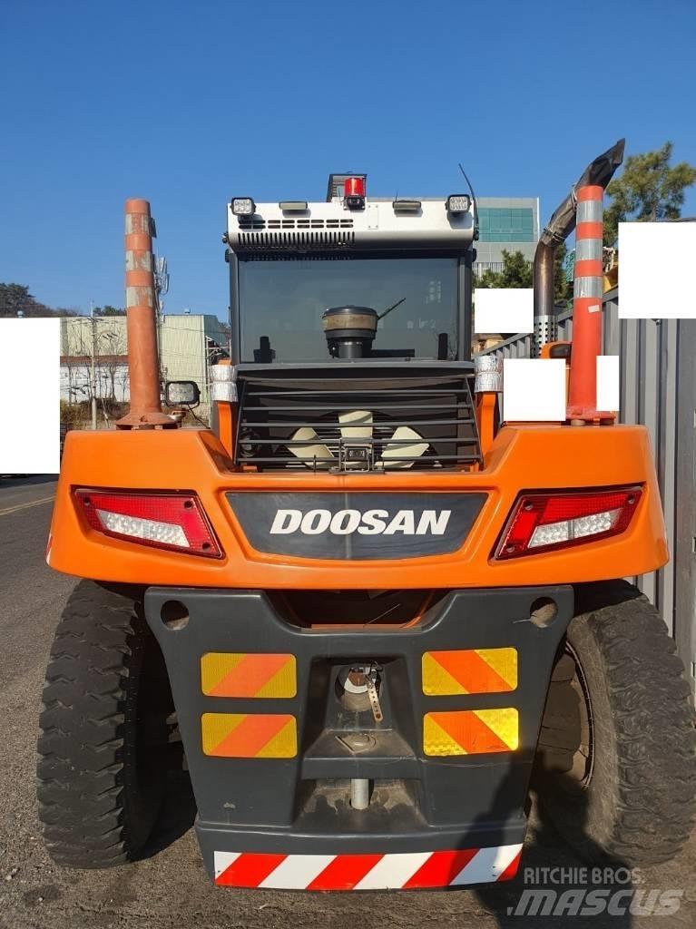 Doosan D 160 S-5 Diesel Forklifts