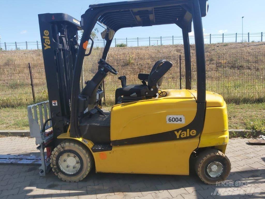 Yale ERP25VL Electric Forklifts