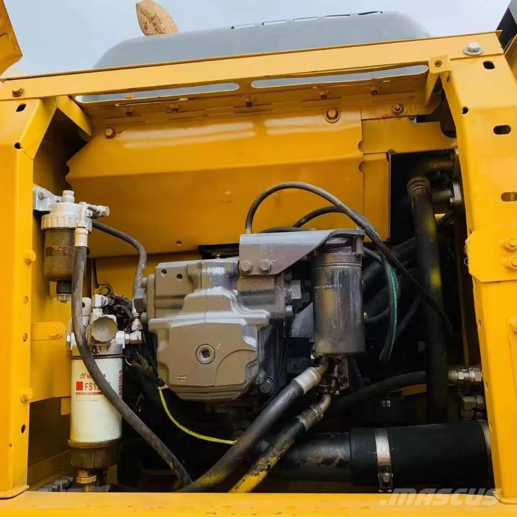 Komatsu PC 200 Crawler Excavators