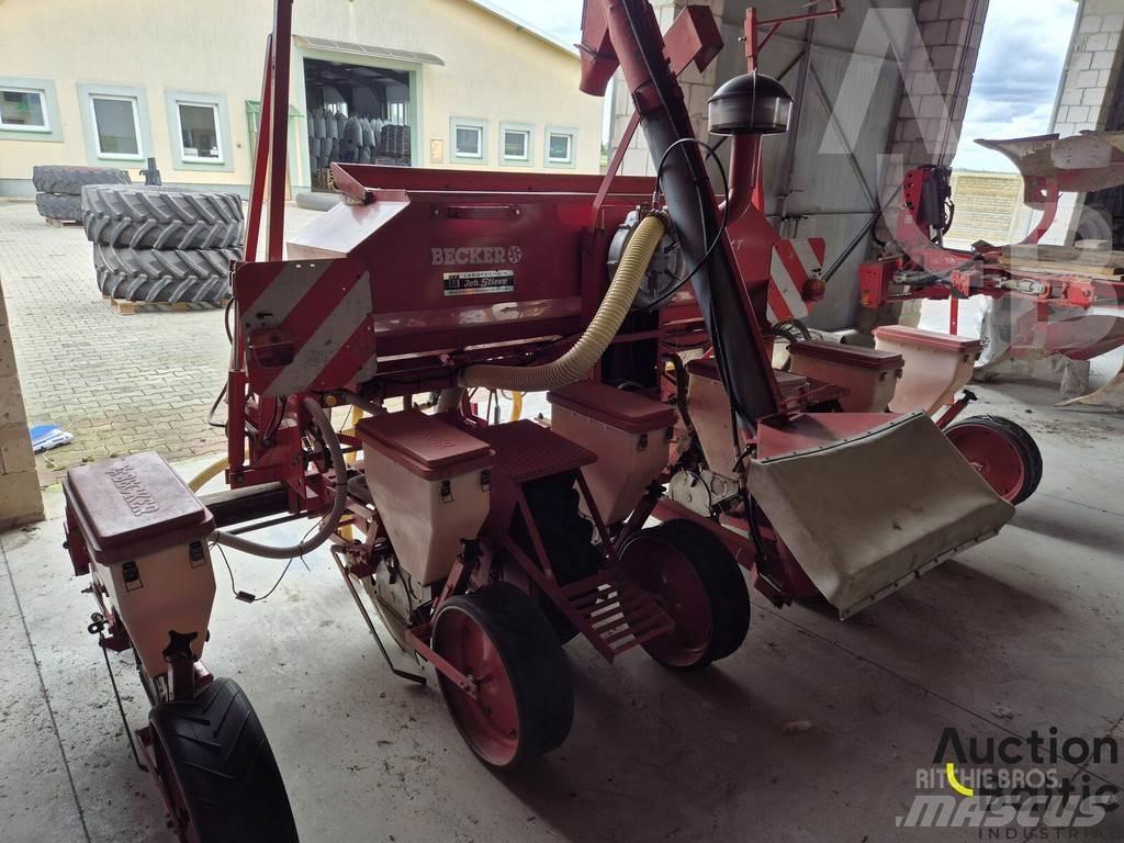 Becker Aeromat T 6 Precision Sowing Machines