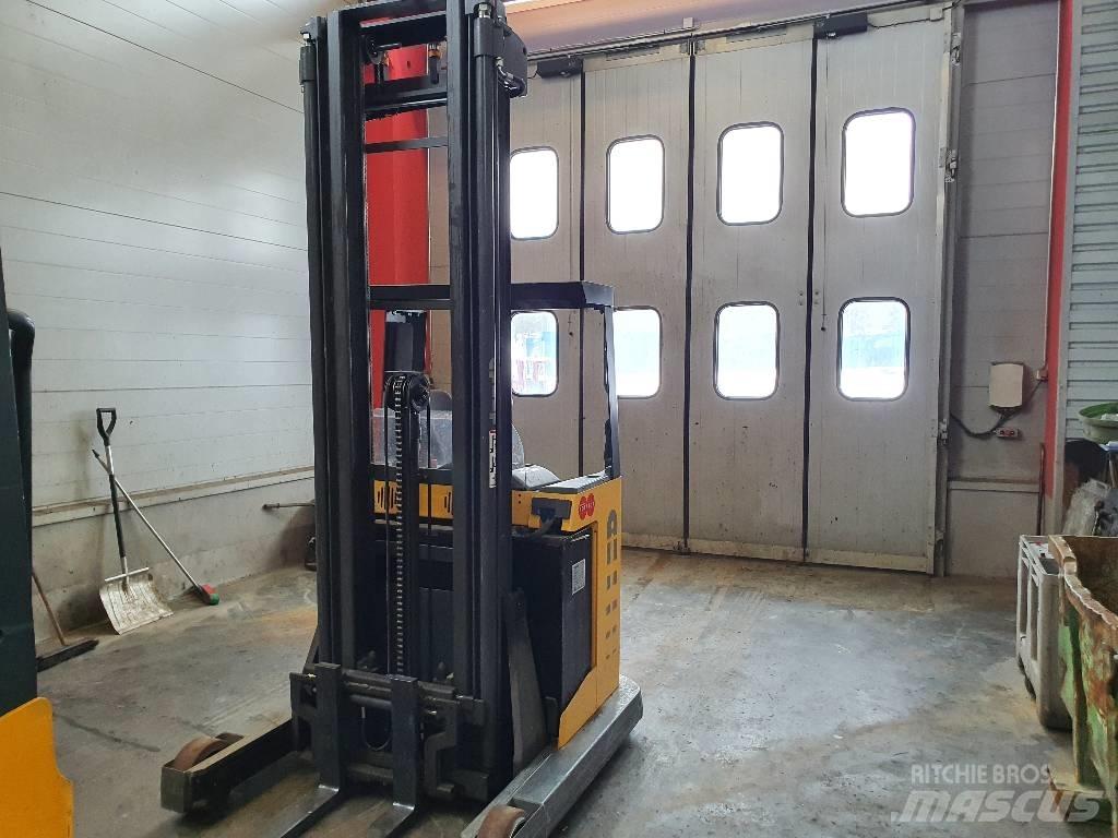 Atlet UNS141 Reach trucks