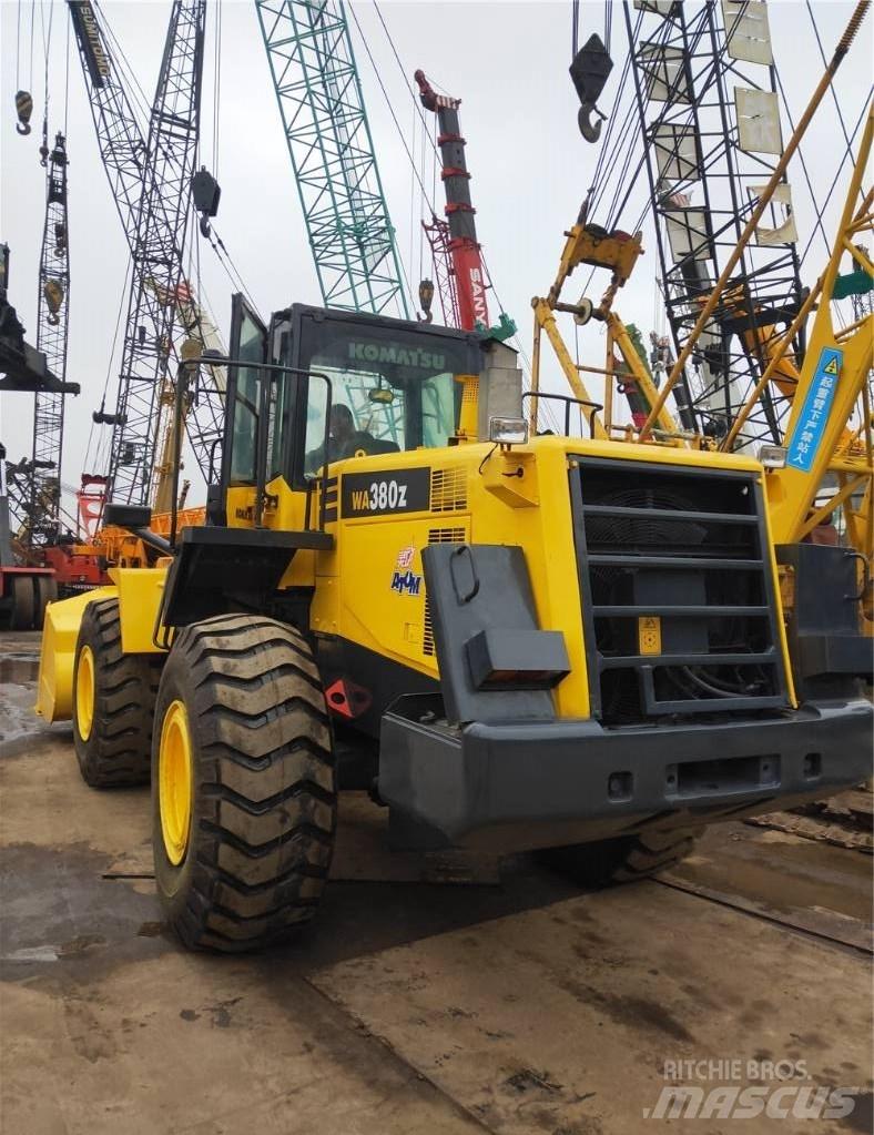 Komatsu WA 380 Wheel Loaders