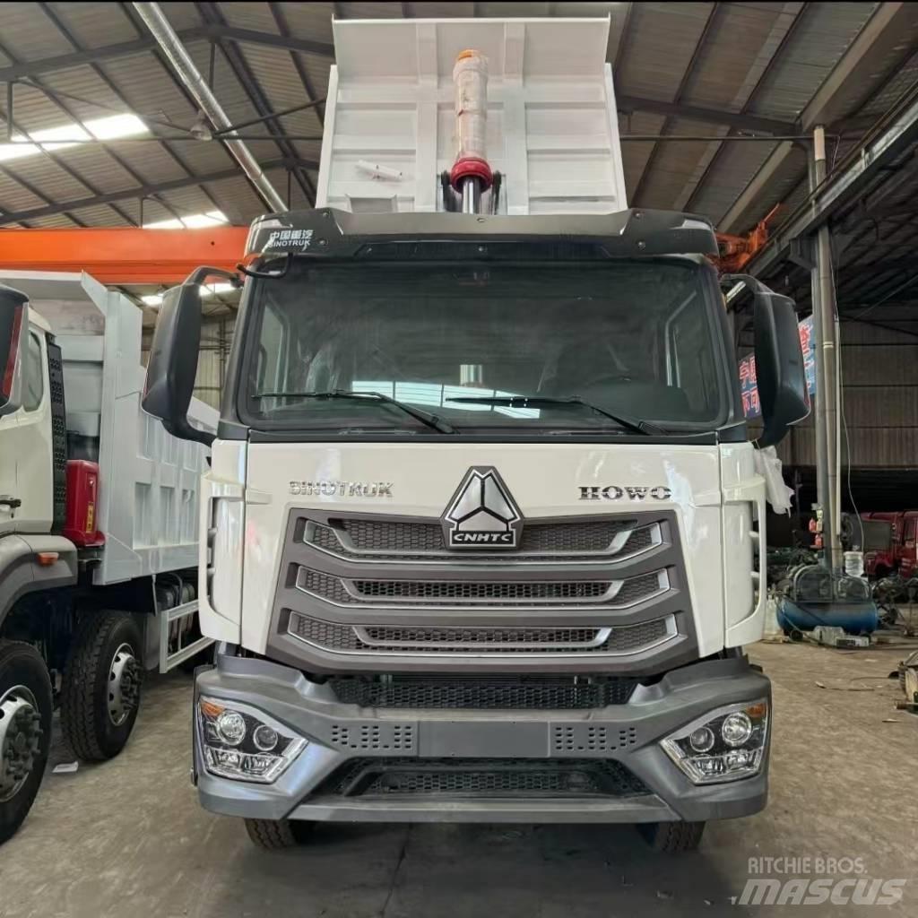Howo 371 8x4 Dump Trucks